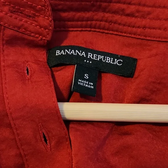 Banana Republic Red Silk Blouse Size S - Picture 6 of 13